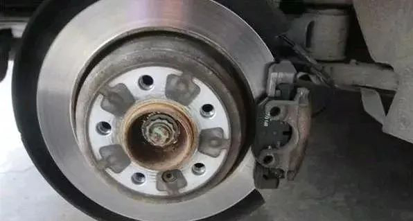 汽車維修看這篇文章就夠了!-第5張圖片-鄭州市冠恒貿(mào)易有限公司【官方網(wǎng)站】-車用潤(rùn)滑油服務(wù)專家 汽車維修看這篇文章就夠了!-第5張圖片-鄭州市冠恒貿(mào)易有限公司【官方網(wǎng)站】-車用潤(rùn)滑油服務(wù)專家